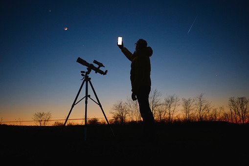 AI Makes Stargazing Easy Even for Beginners
